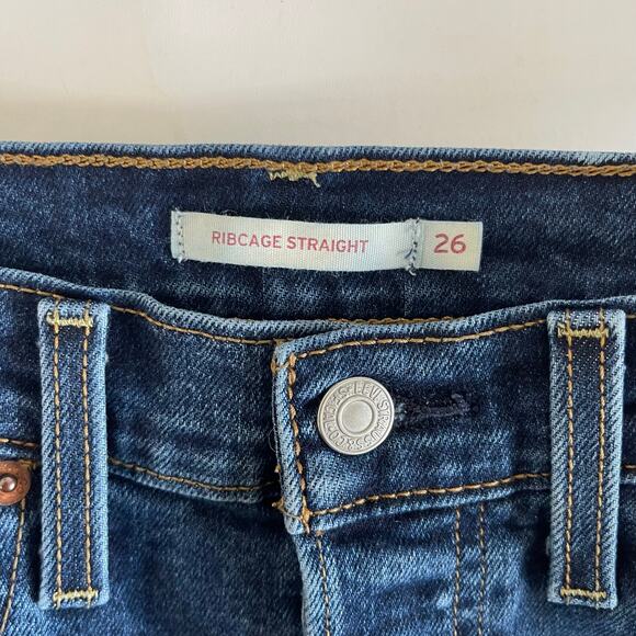 Levi's Ribcage Straight Leg Jeans - Picture 4 of 6